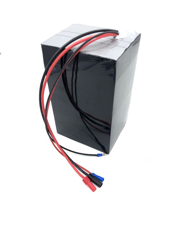 24V 48V ই স্কুটার ব্যাটারি 15Ah 20Ah 30Ah 40Ah লিথিয়াম আয়ন ব্যাটারি প্যাক চার্জার সহ